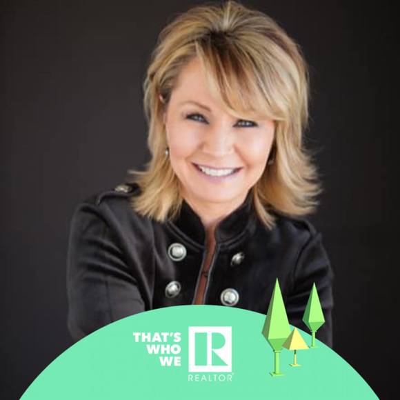 Meet your Posher, Vickie - Picture 1 of 1